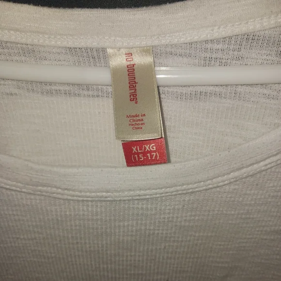 No Boundaries Women Pocket Basic Long Sleeve Shirt - Picture 6 of 8